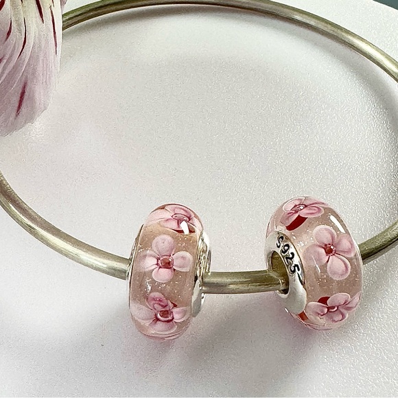 2 charms for Pandora pretty pink flower murano 925 sterling silver cores - Picture 4 of 5